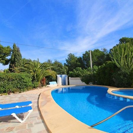 Villa Totalmente Independiente Con Piscina Comunitaria Calp Exterior foto